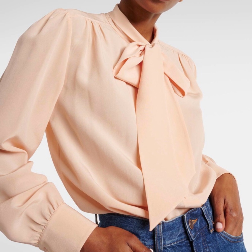 Ellison NWOT Elegant Peach Bow Blouse with Concealed Buttons